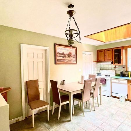 Glengrove Cozy Home Toronto Bagian luar foto